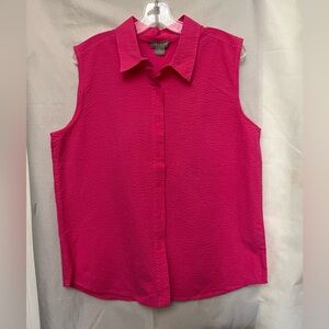 NWOT. Capacity Sleeveless Collared Button-Front Blouse - Bright Pink XL summer